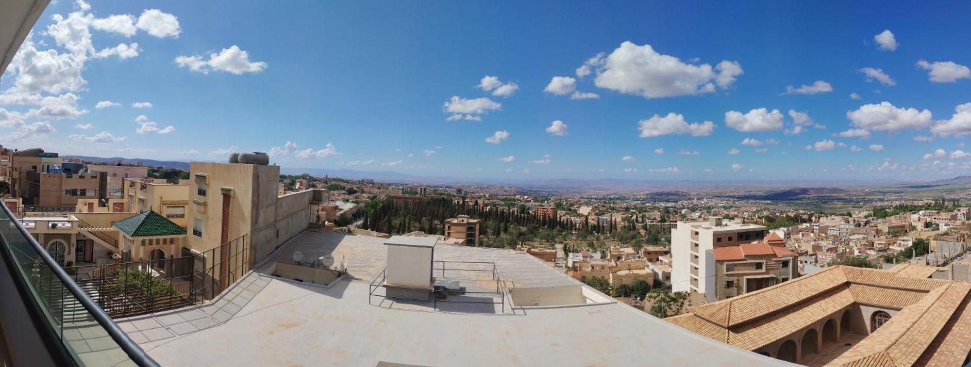 Luxueux Appartement A Tlemcen ภายนอก รูปภาพ